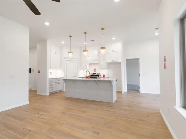 1706 Zayden Ln, Norman, OK 73072