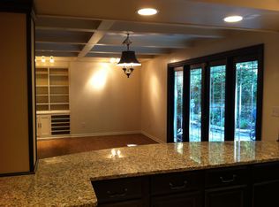 4304 Delco Dell Rd, Dayton, OH 45429