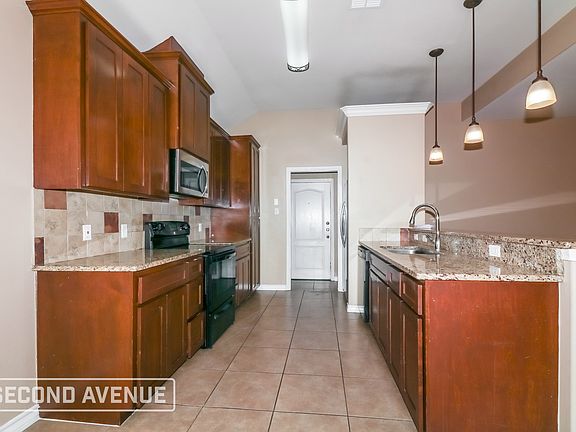 5th image of 2949 Dante Dr