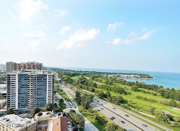 2nd image of 3950 N Lake Shore Dr APT 228