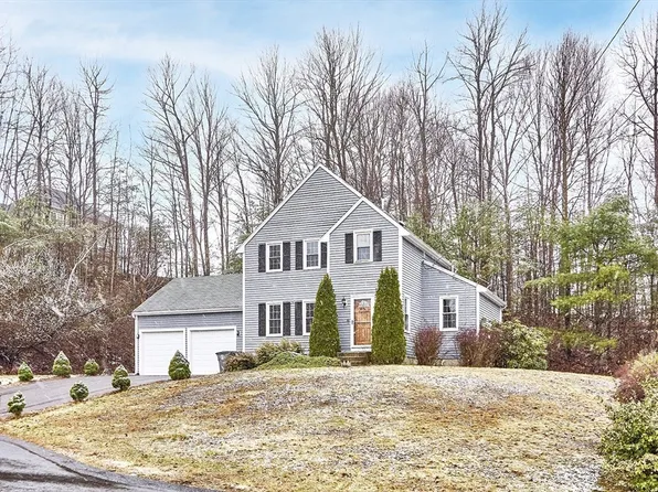 93 Bear Hill Rd, Gardner, MA 01440