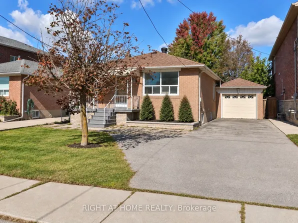 22 Katherine Rd, Toronto, ON M3K 1H9