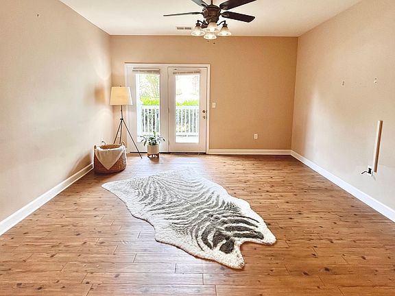 2nd image of 11264 Hyde Pointe Ct #0