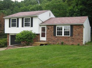 191 Pinehurst Dr, Freedom, PA