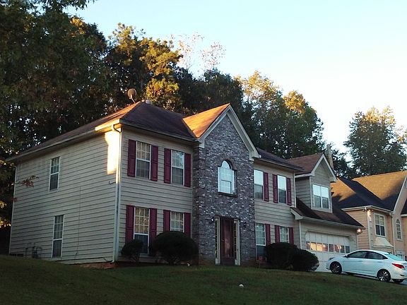 2nd image of 700 Stonemill Mnr