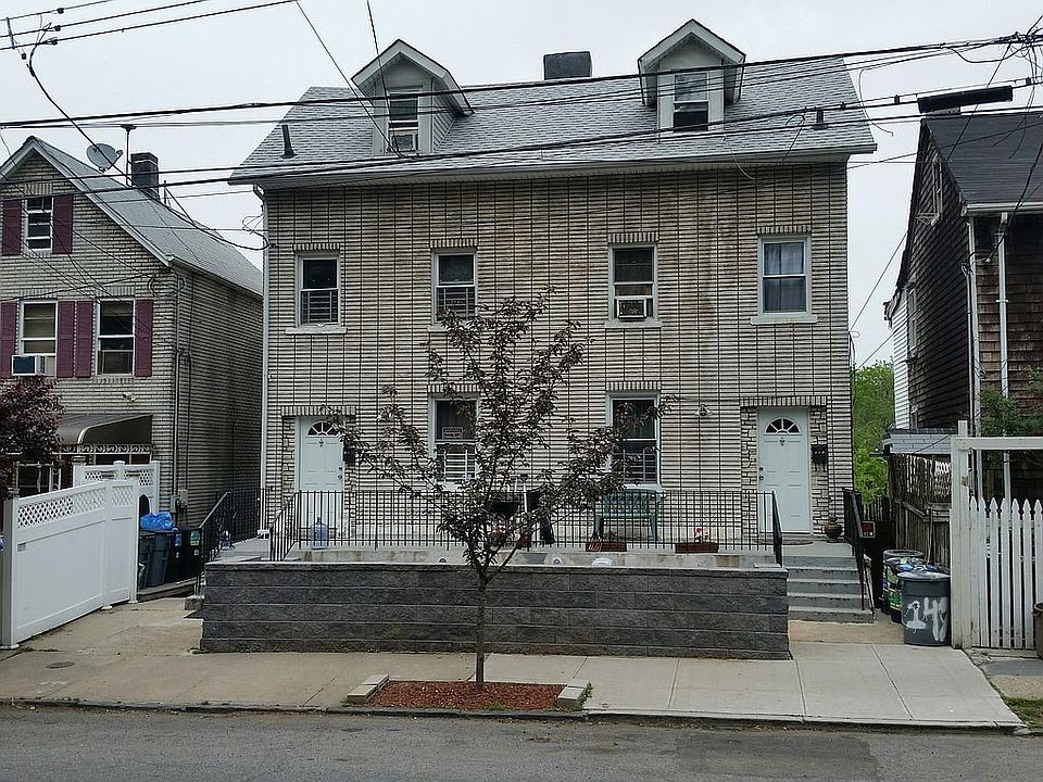 1st image of 145 York Ave