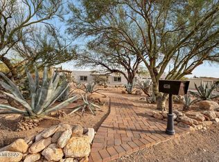 6510 N Longfellow Dr, Tucson, AZ 85718