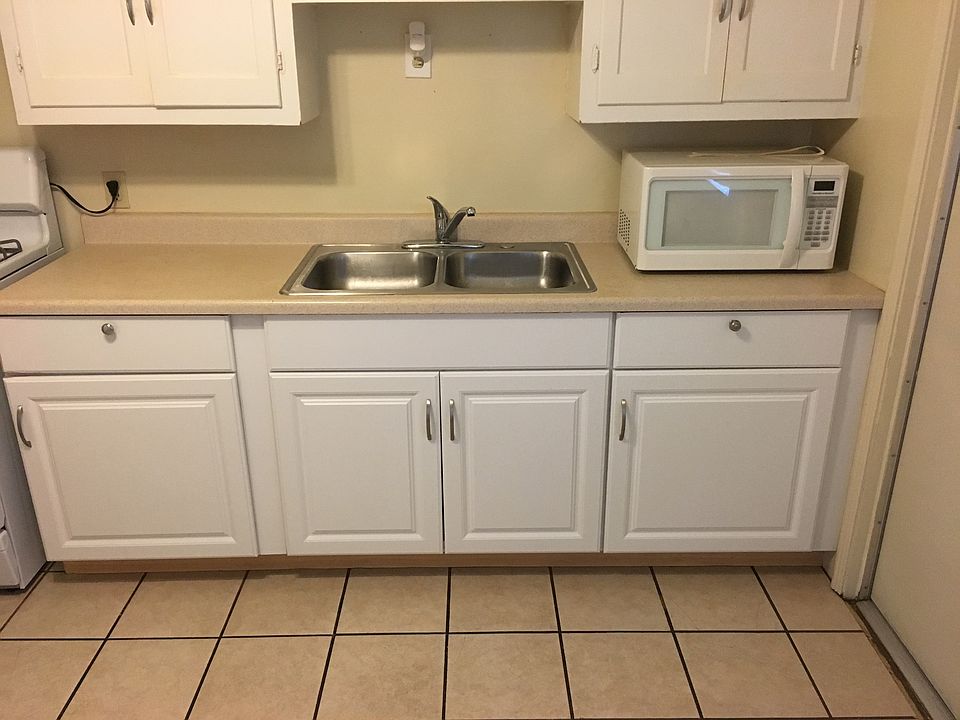 1st image of 316 W Cypress Ave #316