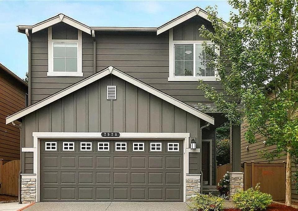 Beautiful home with an ideal open floor plan in Laurelcrest community