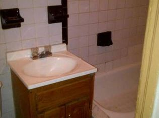 525 Halsey St, Brooklyn, NY 11233