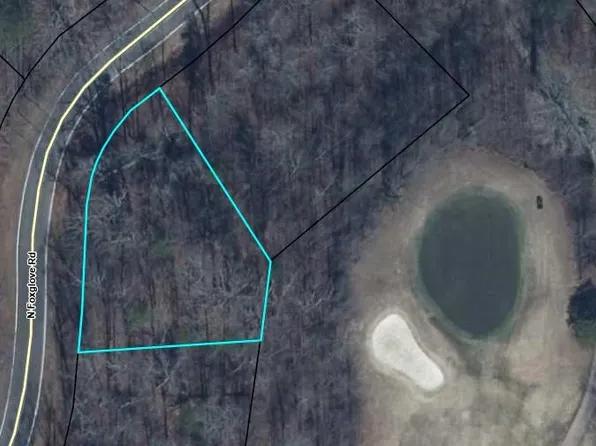 106 N Foxglove Rd, Westminster, SC 29693