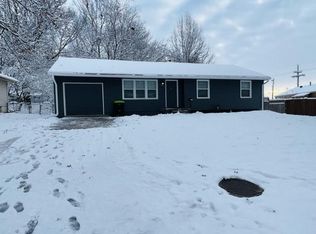 8611 Stark Ave, Raytown, MO 64138