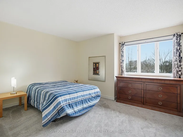 1500 Richmond St #17 — Photo 24