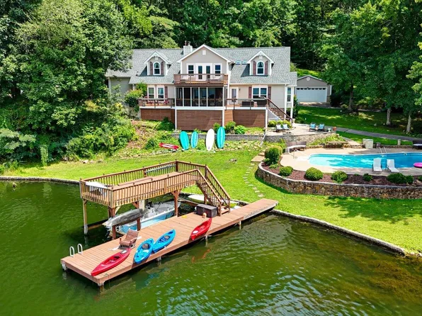 11648 Hixson Pike, Soddy Daisy, TN 37379