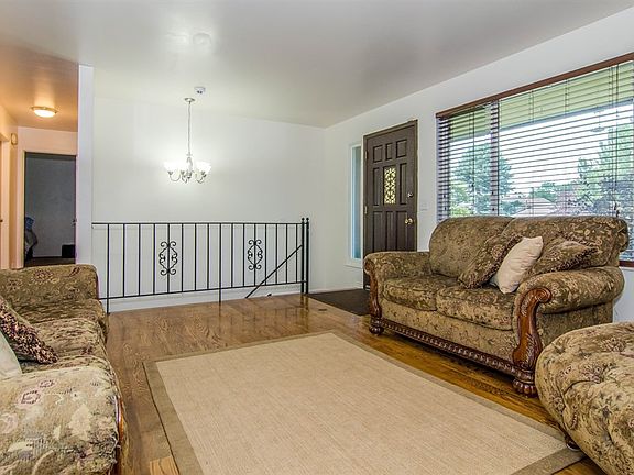 4th image of 4065 W Omega Way