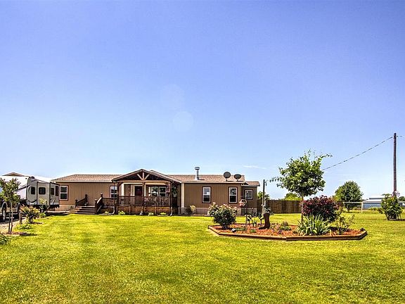 3rd image of 737 County Road 3505