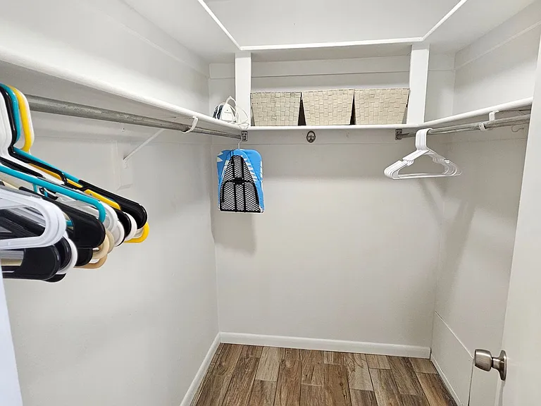 426 Pineview Dr — Photo 26