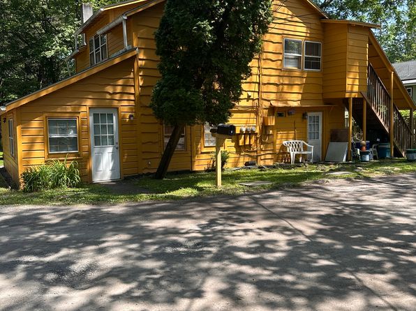 8 & 10 Orchard Ln N #6