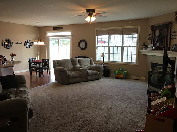 2nd image of 1855 Eggleston Dr
