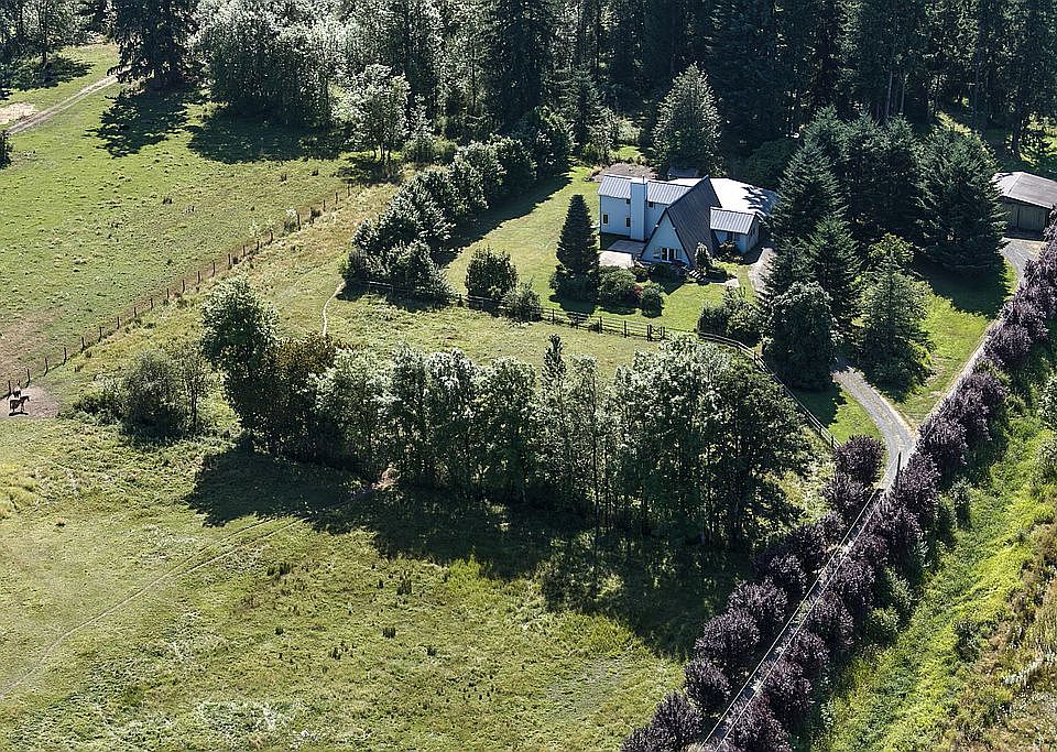 1st image of 10824 NE 172nd Ave