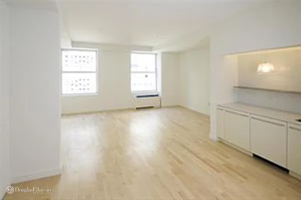 Rented by Douglas Elliman | media 22