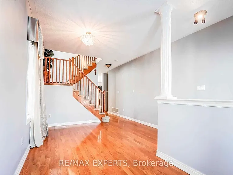 31 Vincent St — Photo 11