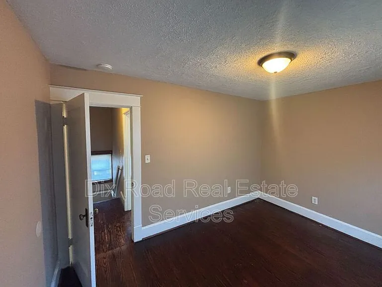 424 Shafor St — Photo 24