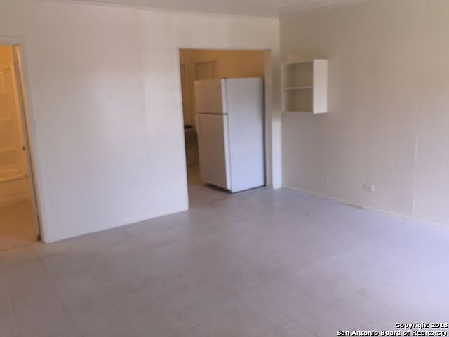 2nd image of 520 Gentleman Rd APT 16