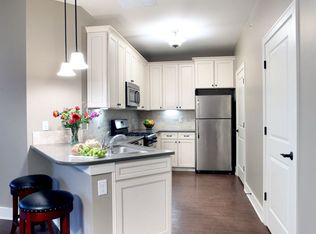 5920 Lookout Rdg APT 206, Grand Rapids, MI 49546