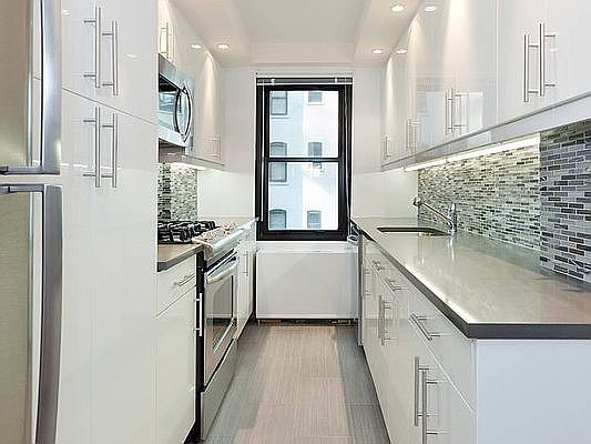 1st image of 330 W 58th St APT 11J