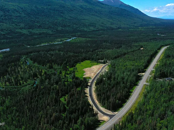 L1 Wilde Cir, Eagle River, AK 99577