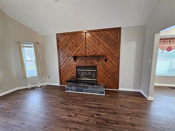 2nd image of 24306 Gaydell Dr
