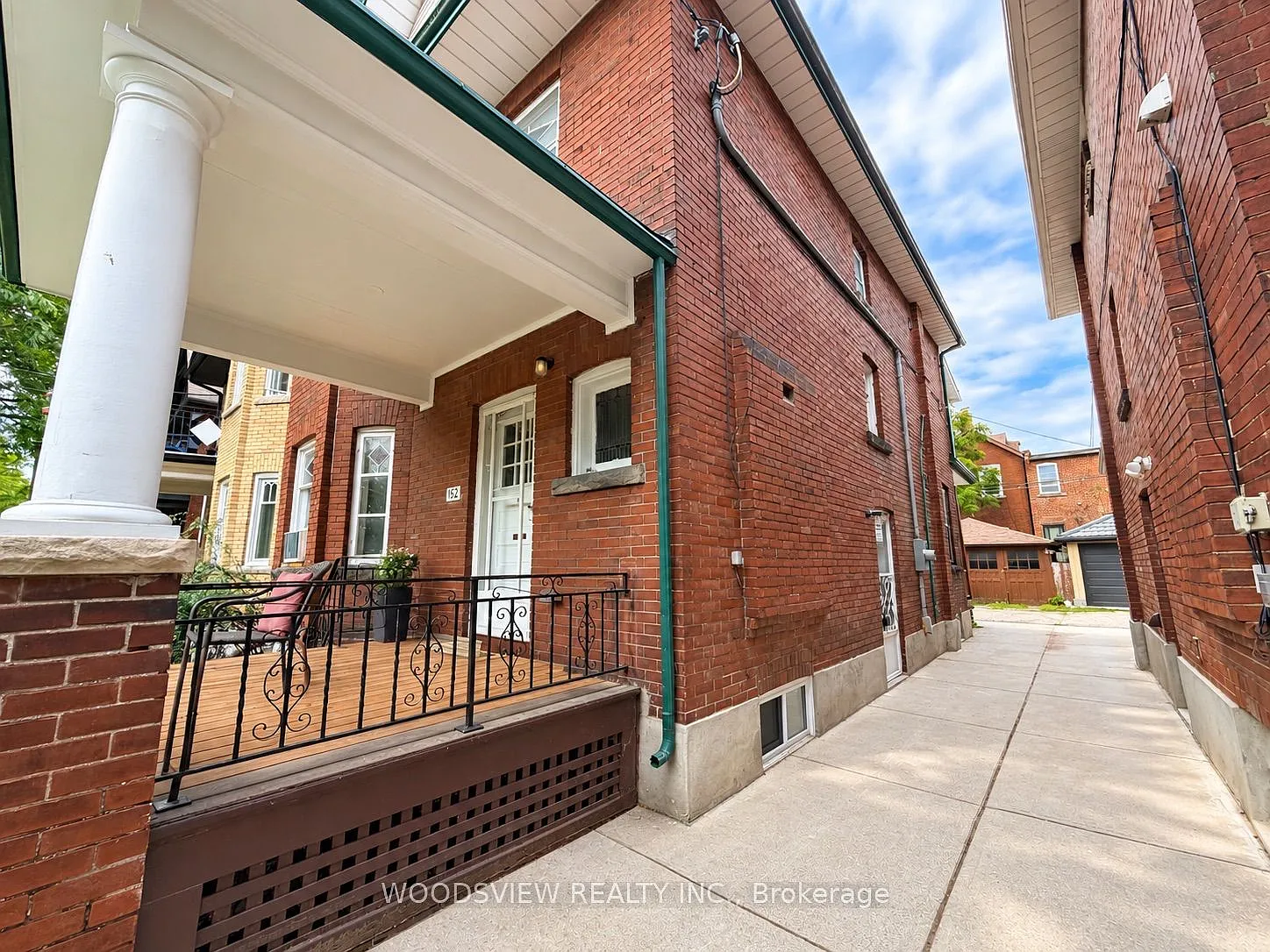 3 bed, $2,600 — Photo 2