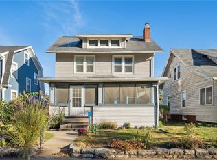 1930 Park Ave SE, Cedar Rapids, IA 52403