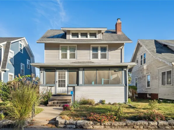 1930 Park Ave SE, Cedar Rapids, IA 52403