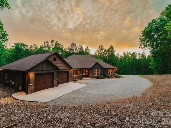 2620 Mathis Church Rd, Catawba, NC 28609