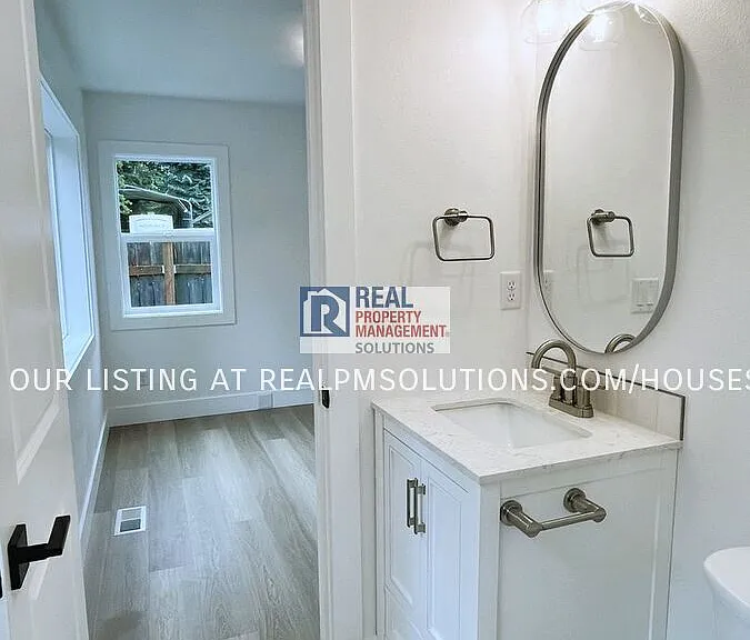 585 NE 113th Ave #585B — Photo 14