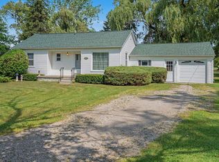 1701 E Cottage Grove Rd, Linwood, MI 48634