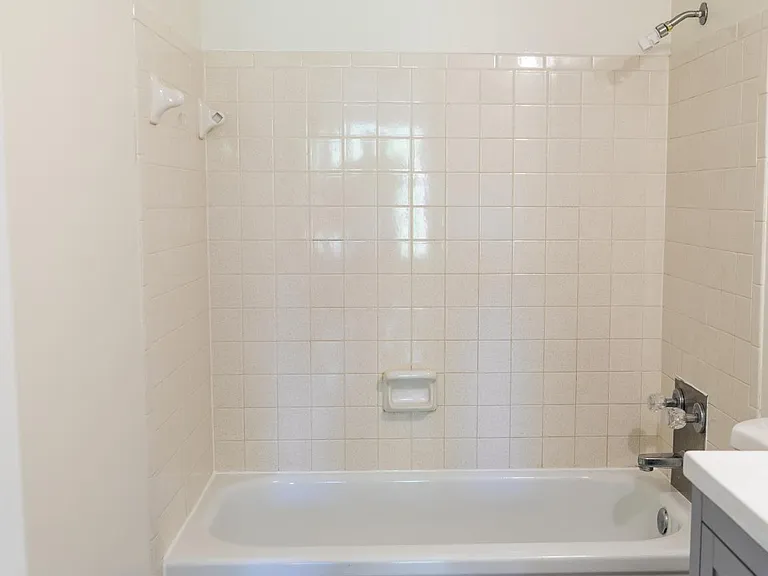 726 Zorn Ave #17 — Photo 19