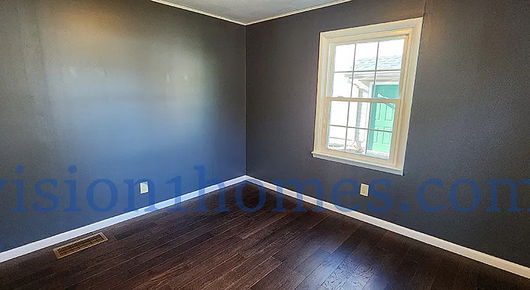 2076 W Wayne St — Photo 19