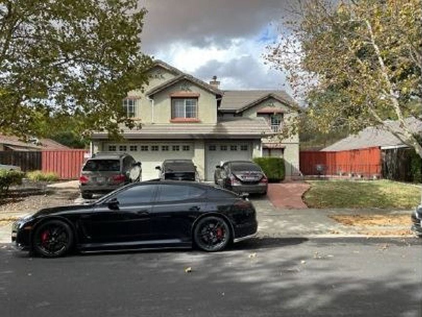 1st image of 4564 Avondale Cir