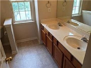 3rd image of 2028 Nashboro Blvd