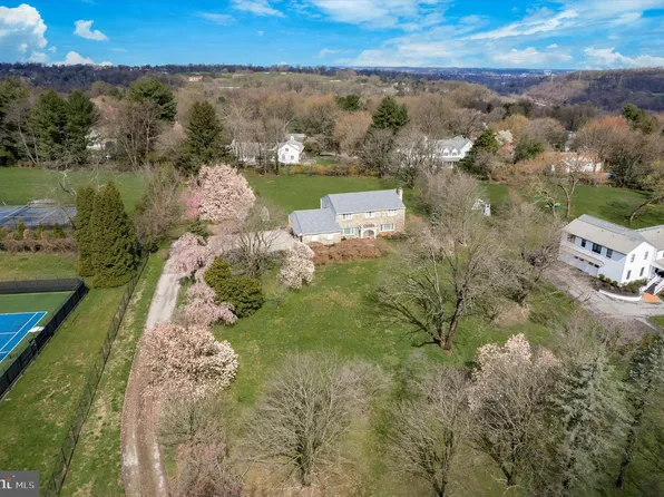 1530 Briar Hill Rd, Gladwyne, PA 19035