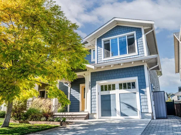 398 Bonaparte St, Colwood, BC V9C 0M1