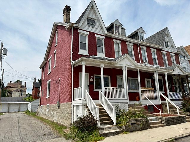1st image of 811 Farragut St