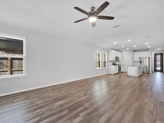2nd image of 13166 Maridell Park