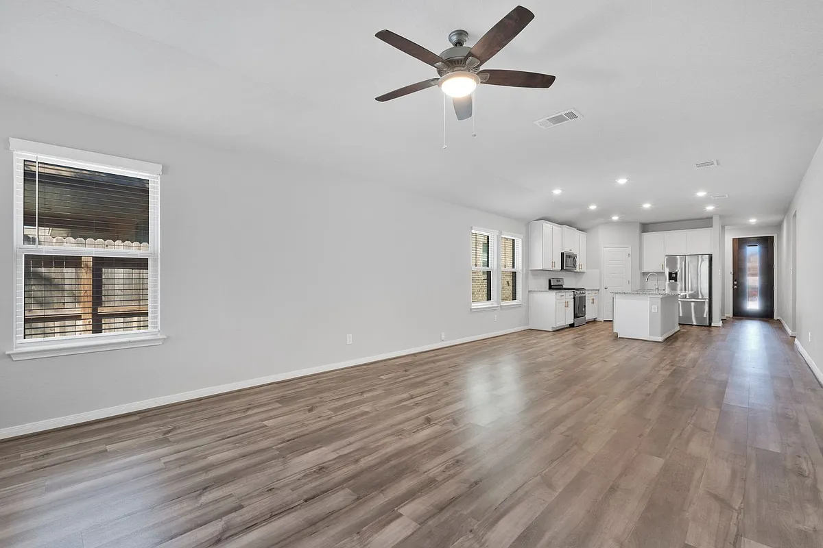 Building Photo - 13166 Maridell Park