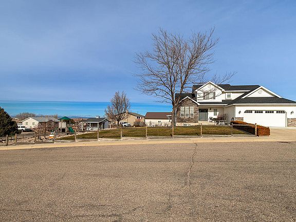 5th image of 1653 E Millstone Cir