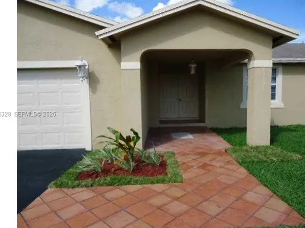 13621 SW 281st Ter, Homestead, FL 33033