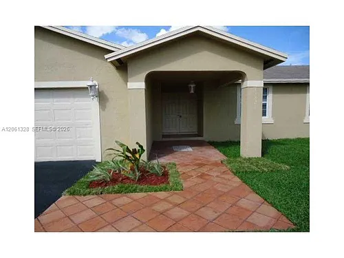 13621 SW 281st Ter Photo 1